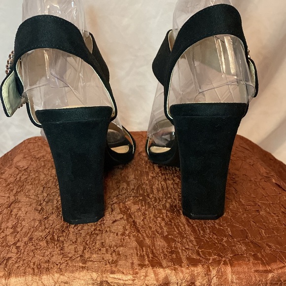 Adrienne Vittadini Embellished Sandals - Picture 5 of 8